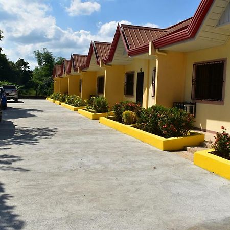 Rullan Apartelle Anda  Luaran gambar